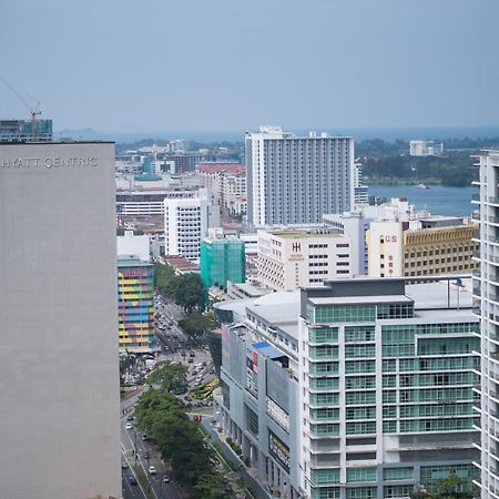 Petronella Suites Apartment @ Jesselton Quay Kota Kinabalu Esterno foto