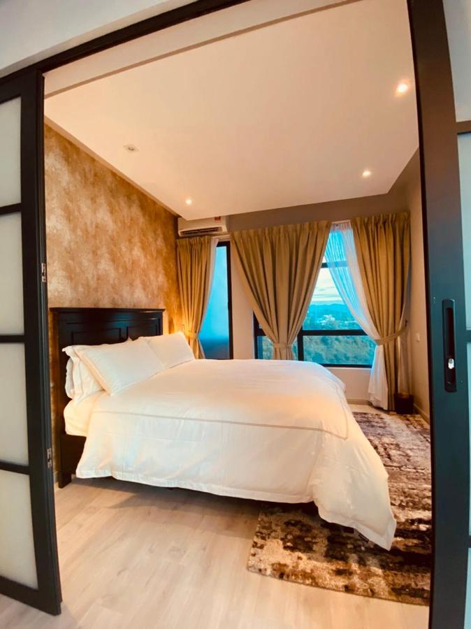 Petronella Suites Apartment @ Jesselton Quay Kota Kinabalu Esterno foto