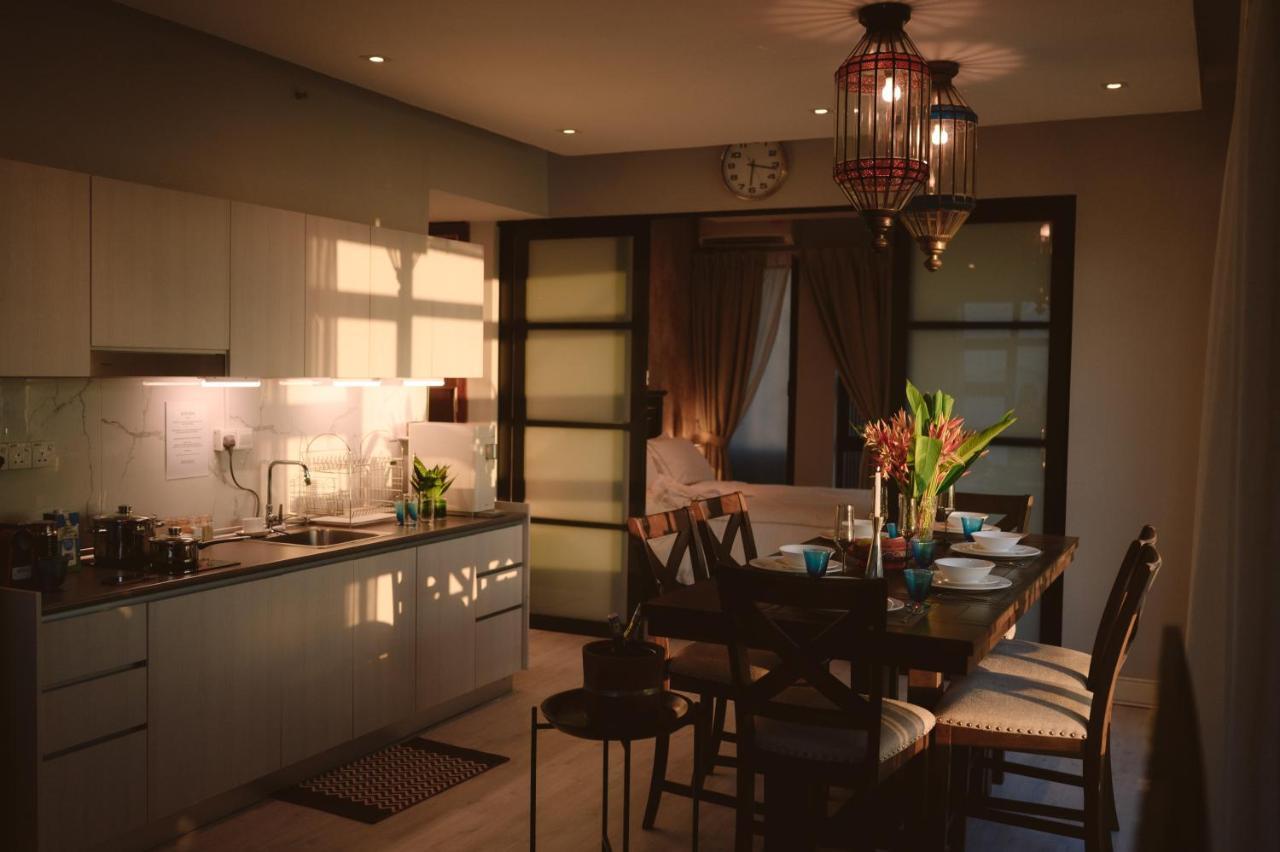 Petronella Suites Apartment @ Jesselton Quay Kota Kinabalu Esterno foto
