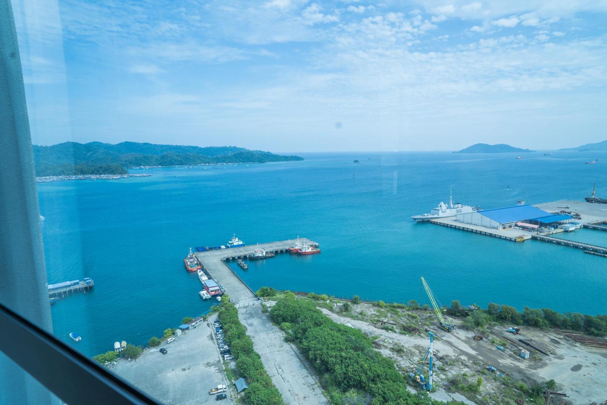 Petronella Suites Apartment @ Jesselton Quay Kota Kinabalu Esterno foto