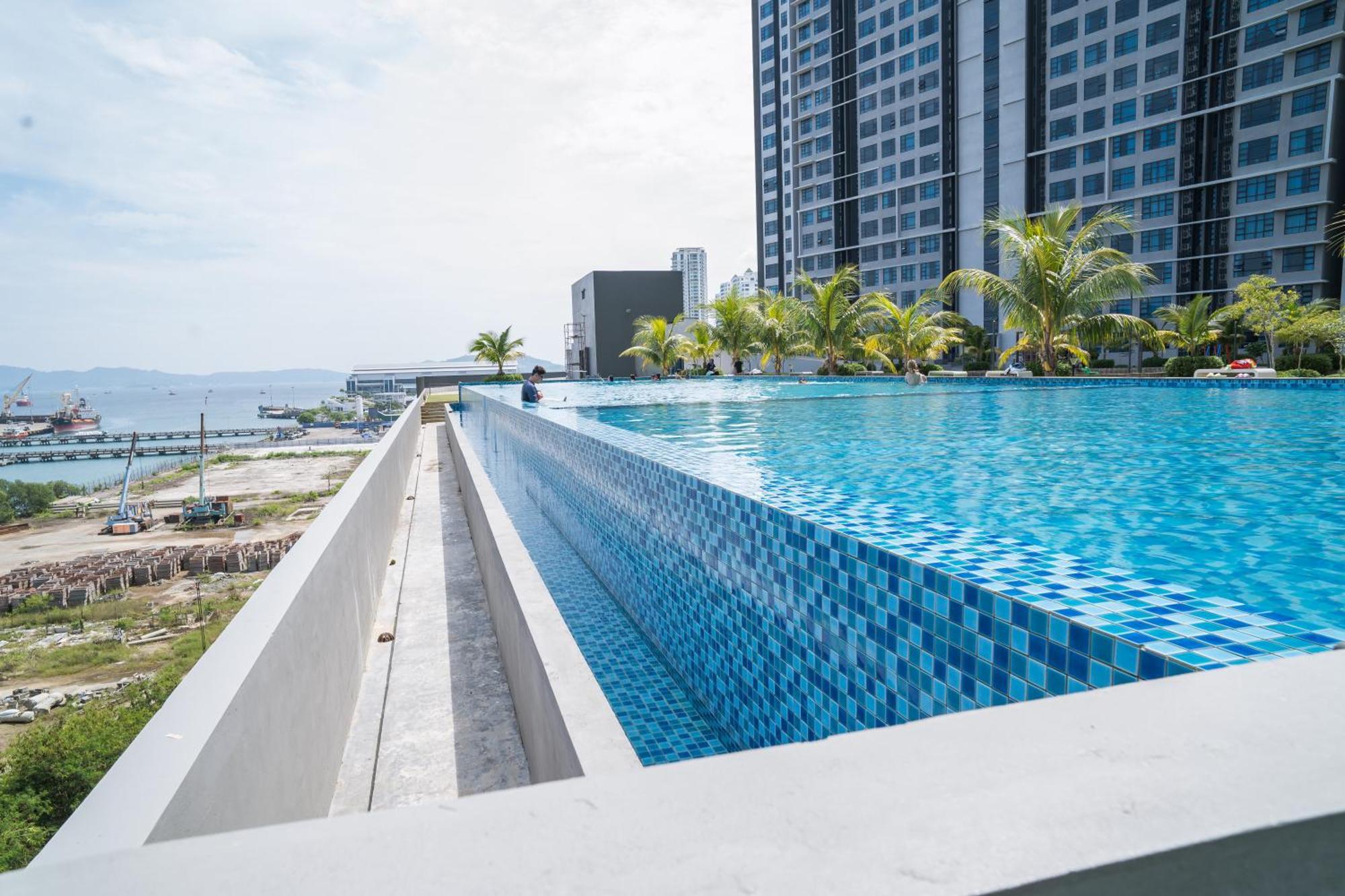 Petronella Suites Apartment @ Jesselton Quay Kota Kinabalu Esterno foto